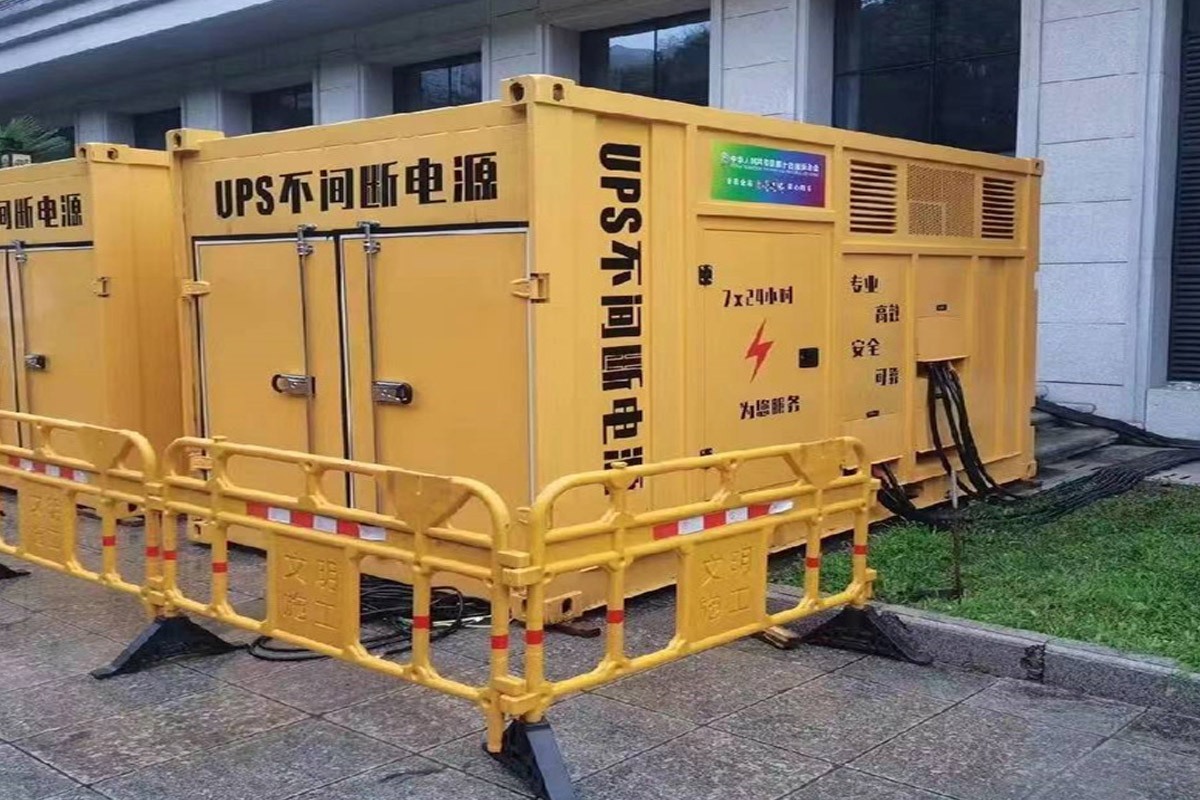 牟平发电机租赁施工现场
